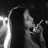 黑色衣服纹身图片女生头像图片大全图片(12)
