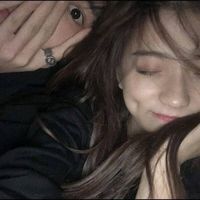 qq情侣头像情侣戴帽子背影头像(20)