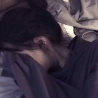 女生头像唯美露肩(12)