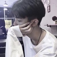 高清男生全身照头像(16)