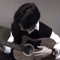 爱笑的二次元男生头像图片(11)
