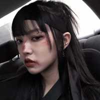 2019绿色意境人物微信头像(17)