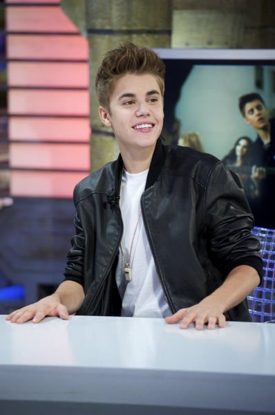 ŷͼƬǰJustin Bieber(8)_WWW.AIGEXING.COM