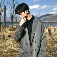 写作业男生的动画头像(3)