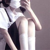 qq女生头像短发黑白头像图片大全(8)