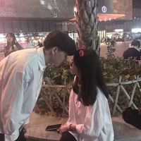 情侣头像 娃娃 一个人(15)