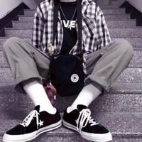 男生带手机自拍头像图片大全