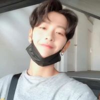 半身唯美头像男生(10)