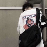 一个戴帽子的男生头像(12)