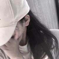 女生红色头像图片唯美背影图片大全集(2)