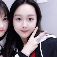 女生头像性感短发(20)