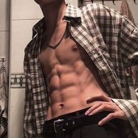 qq头像男生虚化黑白(20)