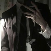 qq头像黑白霸气男生(10)