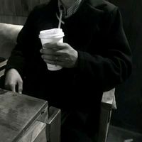 qq头像男生拍衣服(7)