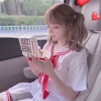正装女生头像(20)