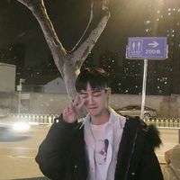 qq头像男生黑白戴帽子低头(3)