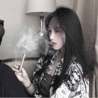 搞笑哭头像女生(9)