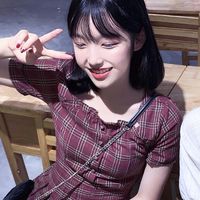 不带脸的女生头像(5)