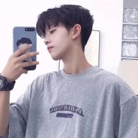 qq正面男生二次元头像(15)