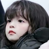 qq头像背影长发黑白头像女生头像(17)