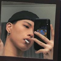 男生微信头像招财转运人像