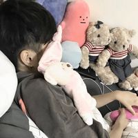 黑白素描图片头像男生背影图片(13)