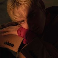 qq头像男生动态帅气冷酷(18)