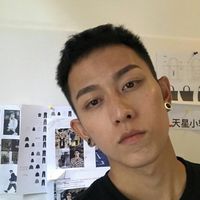 男生纹身在水里头像(6)