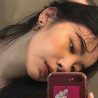 手挡脸女生头像霸气(3)