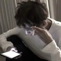 帅气发型男生头像图片(8)