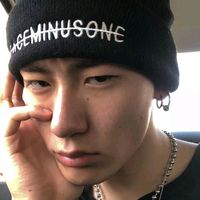 喝酒小黑人图片头像男生
