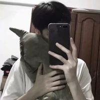 qq头像真人男生不露头