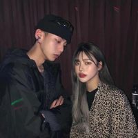 戴眼镜的情侣小狗头像图片(13)
