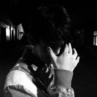 月光头像男生(17)