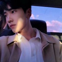 背剑男生古装头像图片(8)