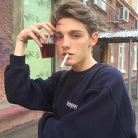 男生蓝底头像(6)