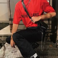 男生冷酷吸烟头像(13)