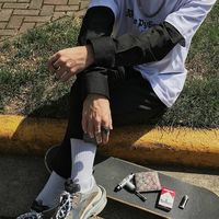 头像男生打电话伤感(8)
