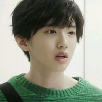 小清晰皮肤男生头像(3)