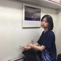 篮球图片头像 女生背影
