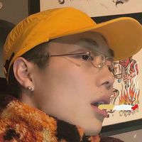头像大笑男生(2)