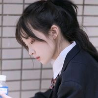 QQ女生头像带手机可爱(4)