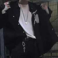 男生头像右下角带有V字(16)