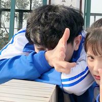 情侣头像在海水上(18)