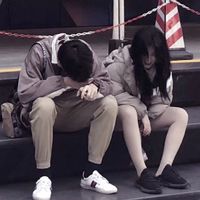 能3个人用的情侣头像两男一女(12)