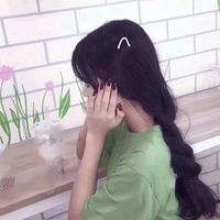 锁骨侧面图片女生头像唯美(8)