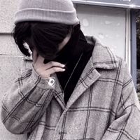 二次元男生头像眼神迷离(8)