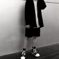 男生头像无精打采(4)