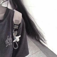 悲伤高冷气质女神头像女生头像(18)