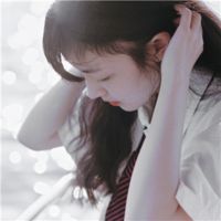 qq头像女生古风拿扇子(14)